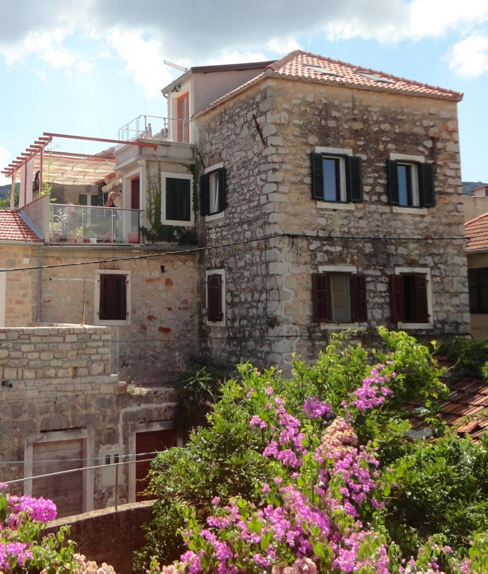 Apartment Gliha Jelsa  Bagian luar foto