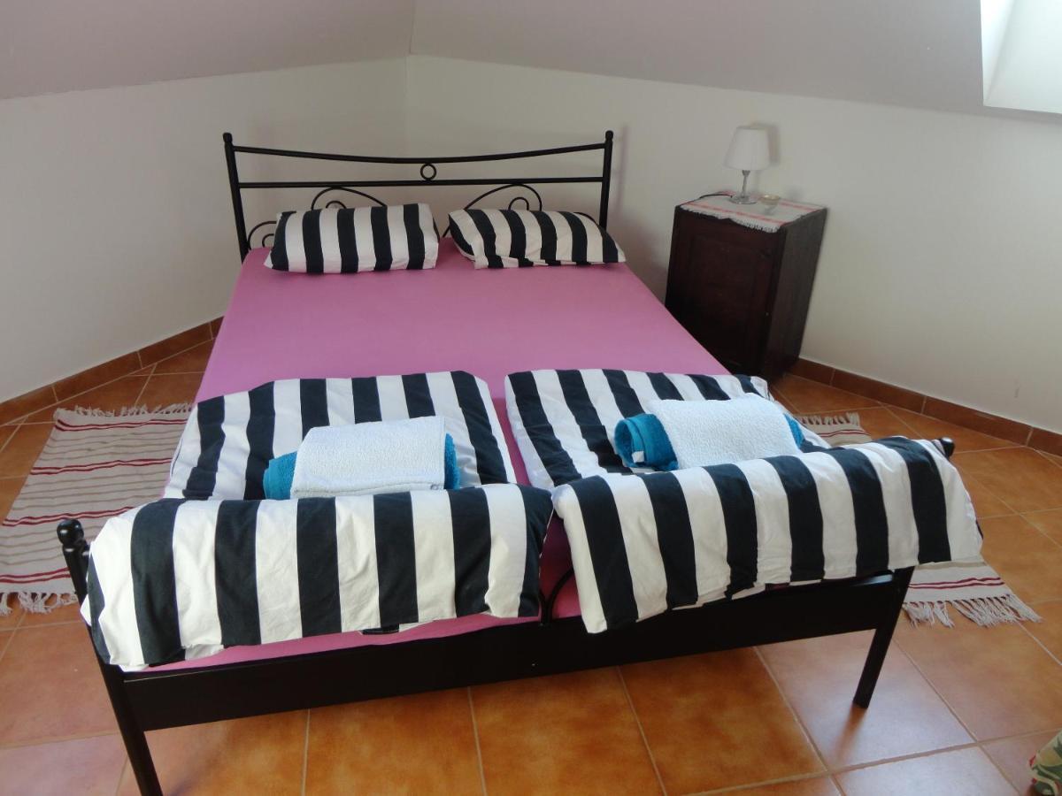 Apartment Gliha Jelsa  Bagian luar foto